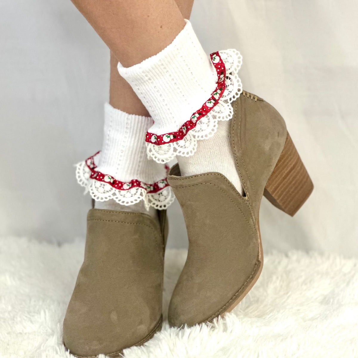 SALE lace cuff cotton socks white  cute ruffle trimmed socks women –  Catherine Cole