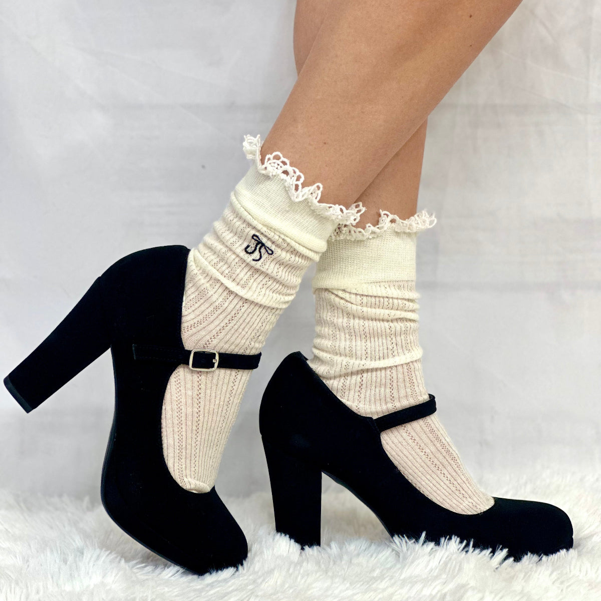 BOW lace socks for heels - cream