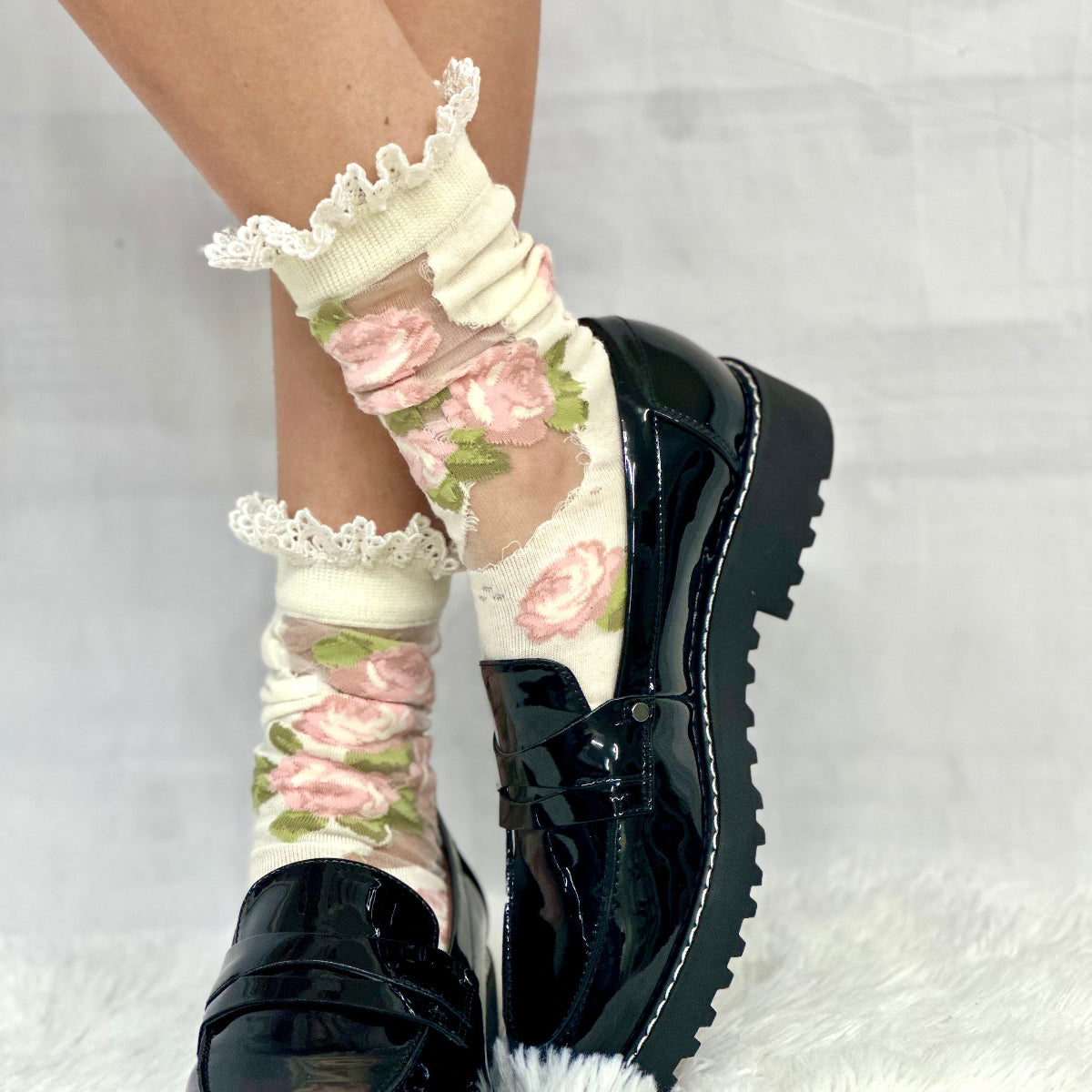 CABBAGE ROSE  floral lace ankle socks, cute lace ankle socks women, Catherine cole