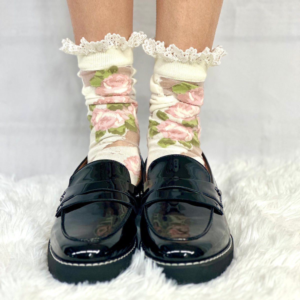 CABBAGE ROSE  floral lace ankle socks, cute lace ankle socks women, Catherine cole