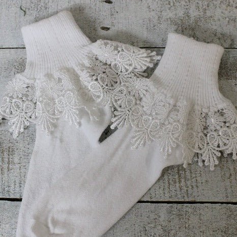 White Lace Floral Socks – For Love and Sapphires